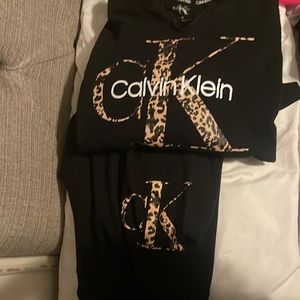 Xl calvin klein warmup suit